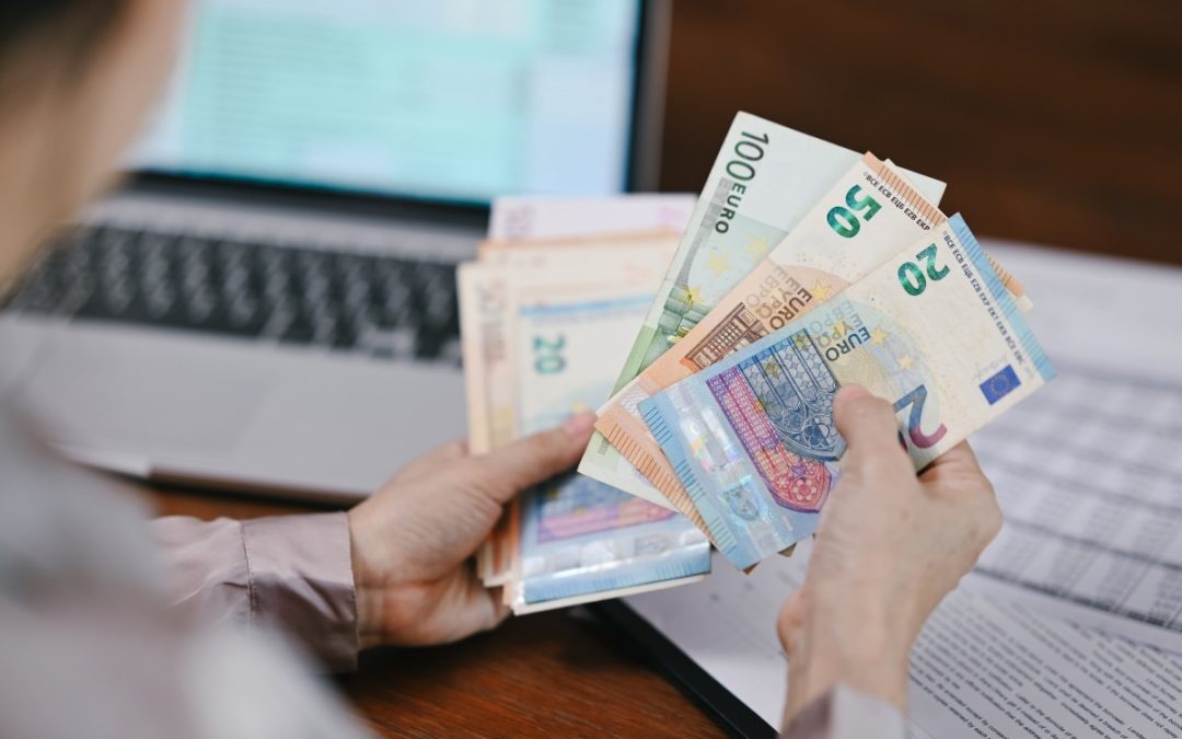 Kako odabrati najpovoljniji kredit kada vam je novac potreban hitno