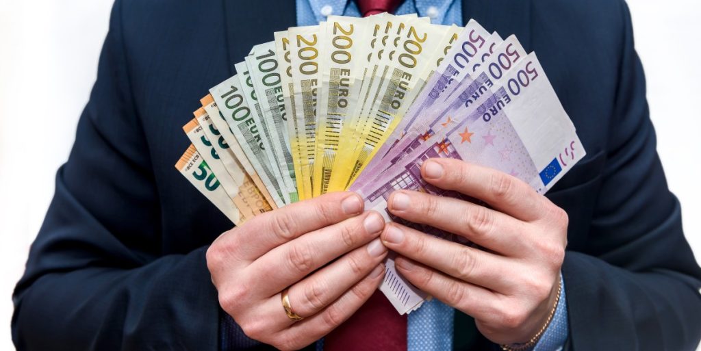 Financijska disciplina: kako odgovorno koristiti brze kredite Financijska disciplina: kako odgovorno koristiti brze kredite